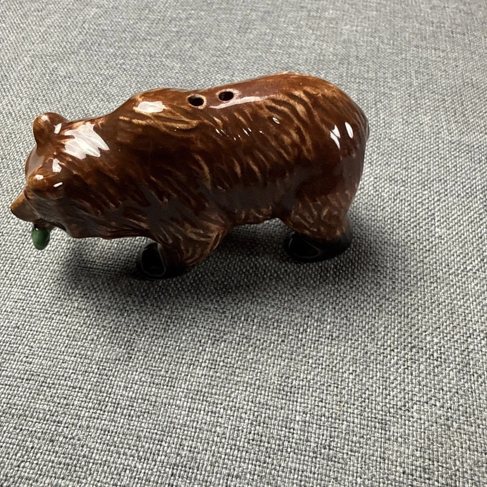 Brown Bear Set Salt And‎ Pepper Shaker